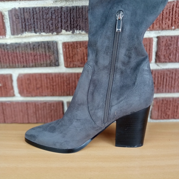 NWT Marc Fisher Ltd. 'Arletta' Over-the-Knee Pointy Toe Boots in Charcoal Grey - Picture 8 of 11